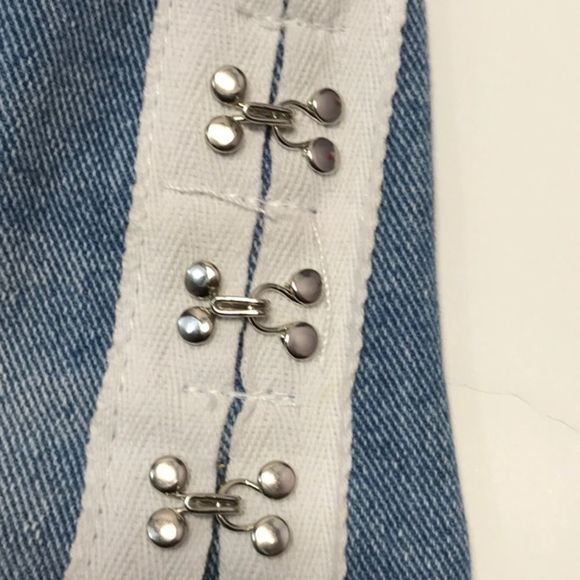 High-waist Denim Shorts Embellished Sides - Picture 11 of 11